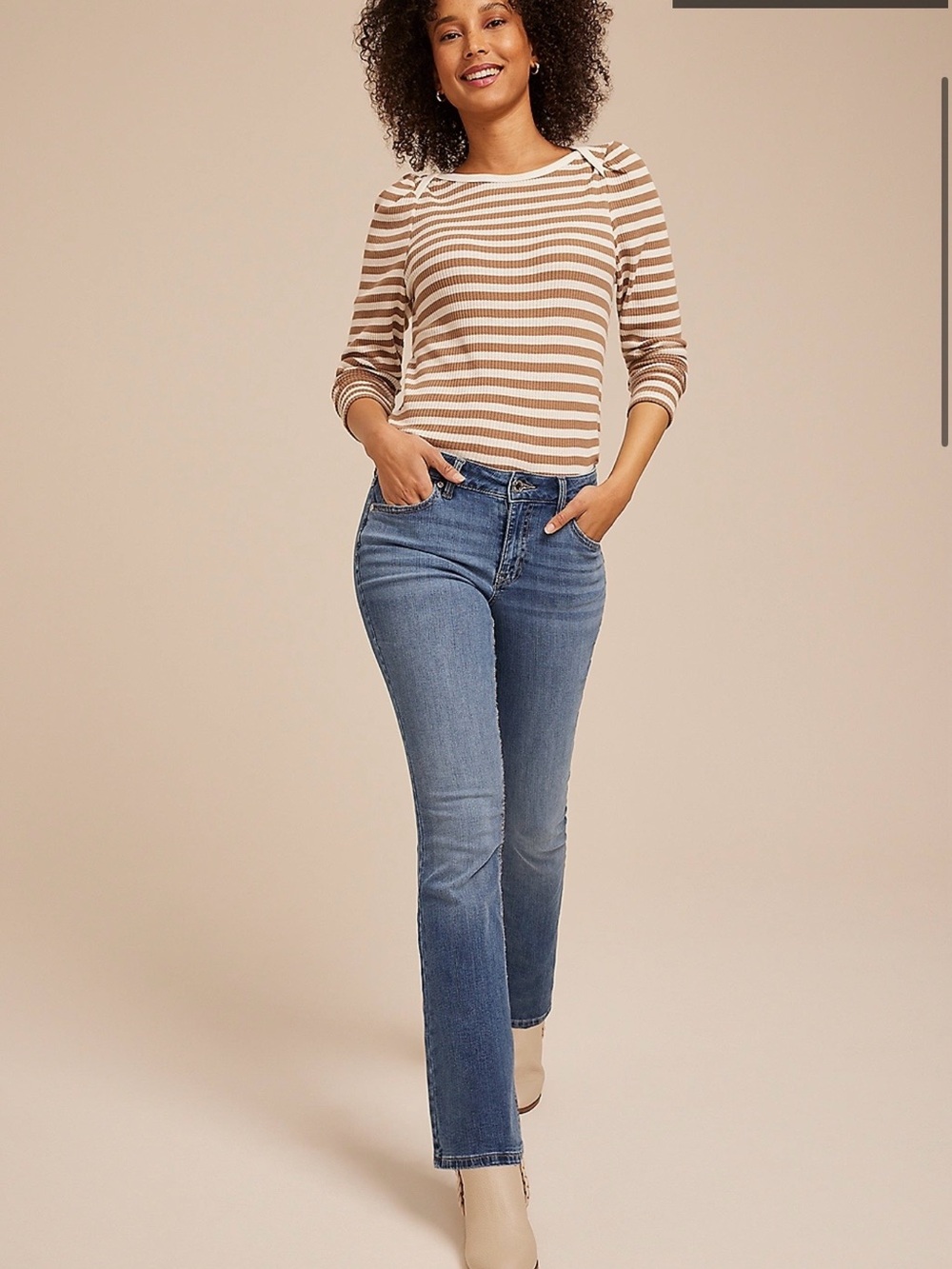 2 pairs/M/Maurices/Classic Mid-Rise Stretch Flare/Size 6/2 light/med blue jeans!
